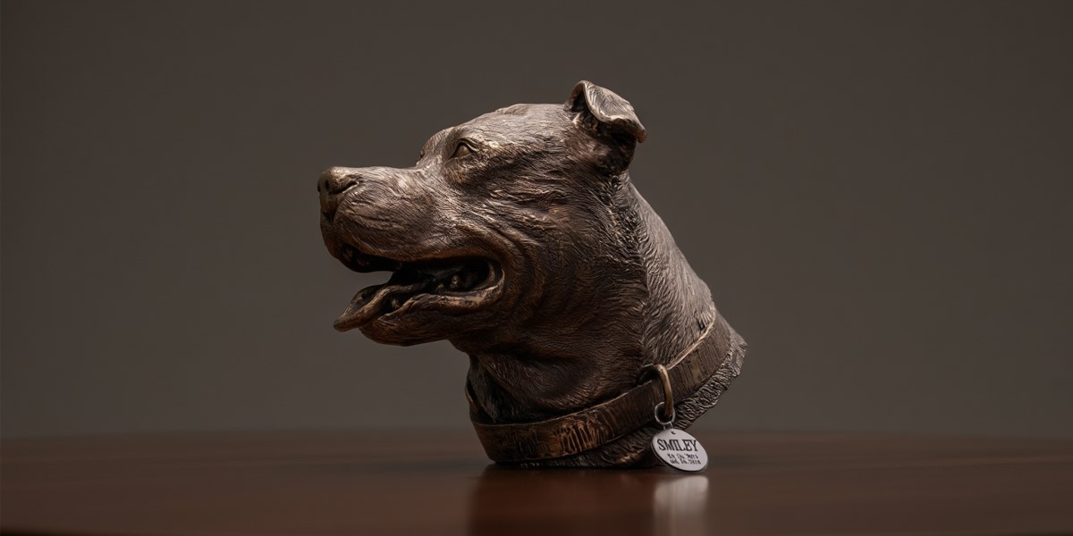 What Makes Personalized Urns Special for Pitbull Lovers