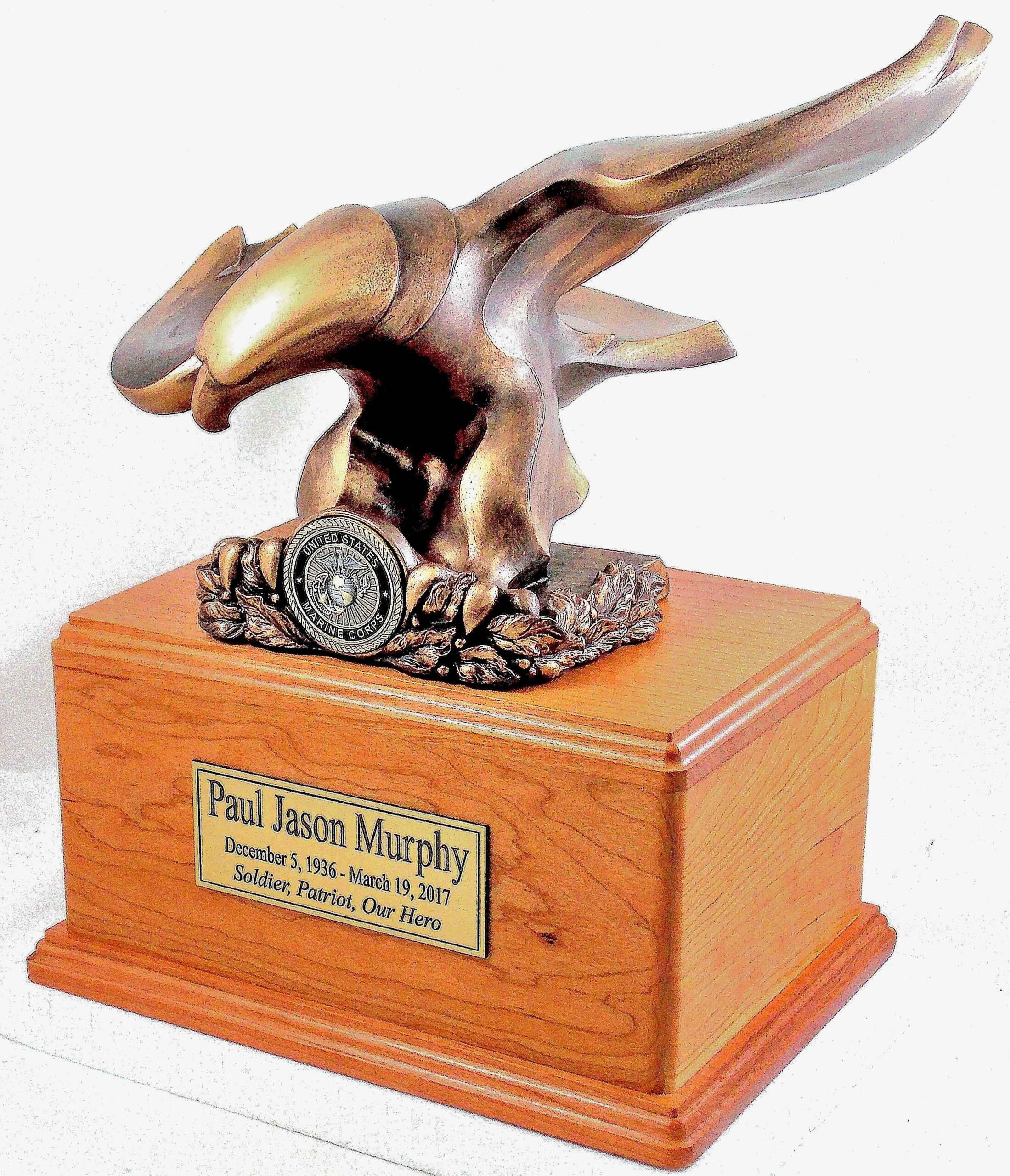 American Spirit Oak Urn