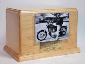 Maple Wood Urn w/ Photo Frame
