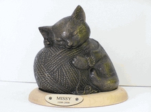 Precious Kitty Urn Bronze